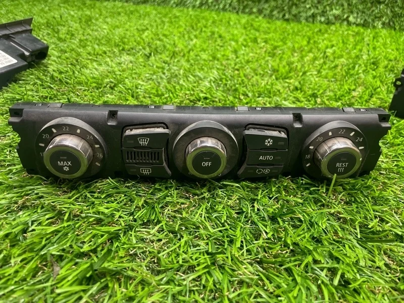 Блок управления климат-контролем BMW 5 2004 E60