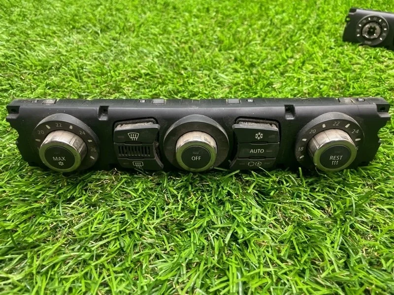 Блок управления климат-контролем BMW 5 2004 E60