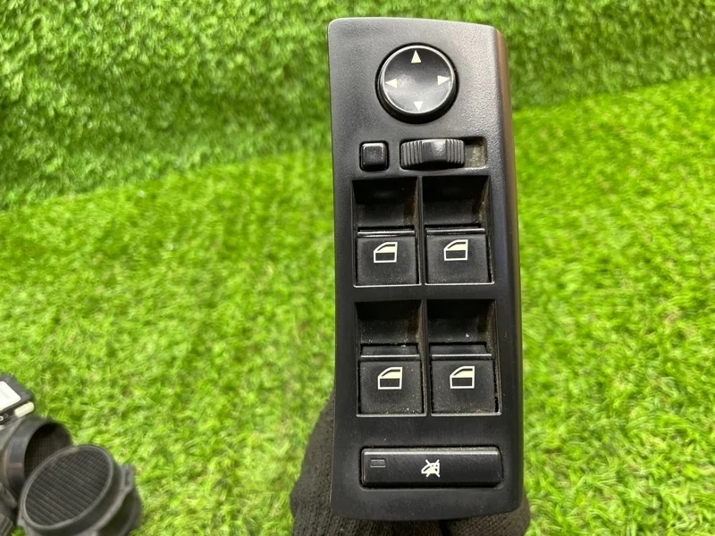 Блок управления стеклоподъемниками BMW X5 2006 E53