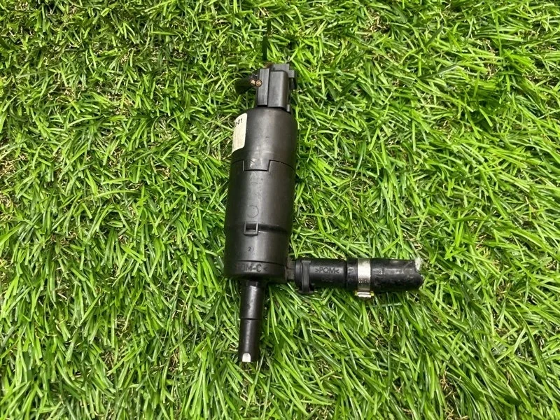 Насос омывателя фар BMW X5 2006 E53