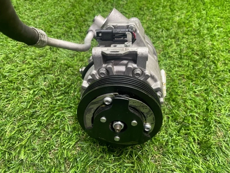 Компрессор кондиционера Bmw X5 2004 64526917864 E53 N62B44