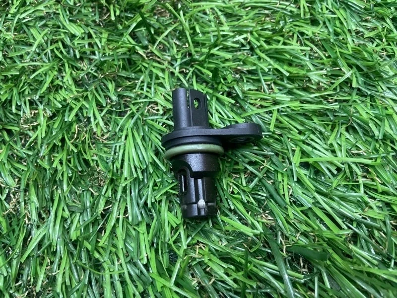 Датчик положения распредвала BMW X5 2012 e70