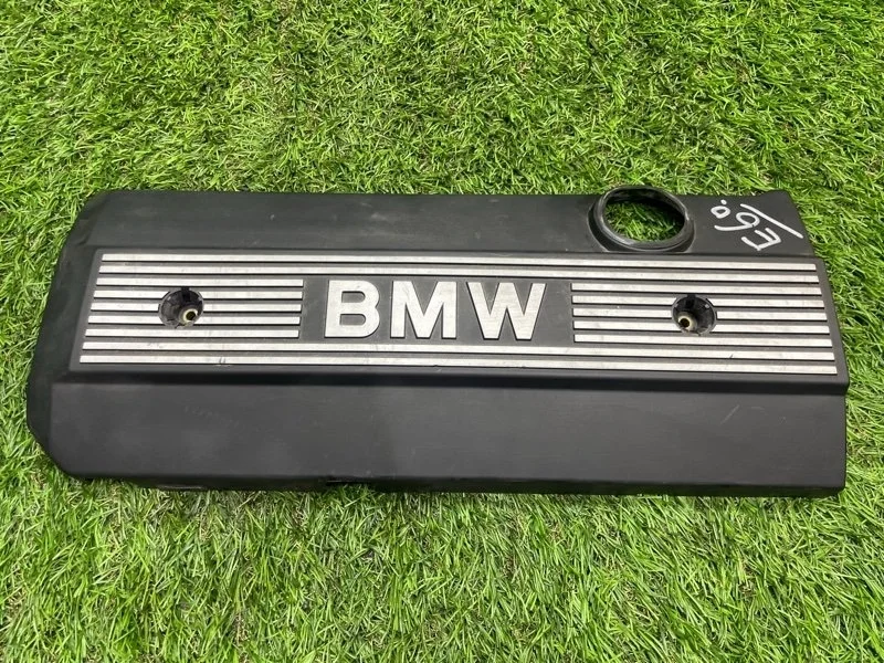 Декоративная крышка двигателя BMW 5 2004 E60