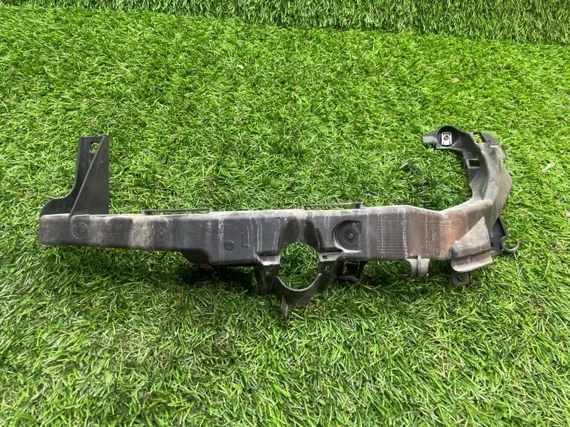 Кронштейн фары BMW 3 2010 e90