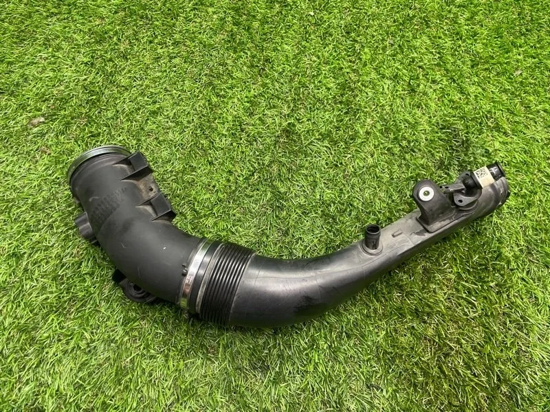 Патрубок воздушного фильтра BMW X5 F15