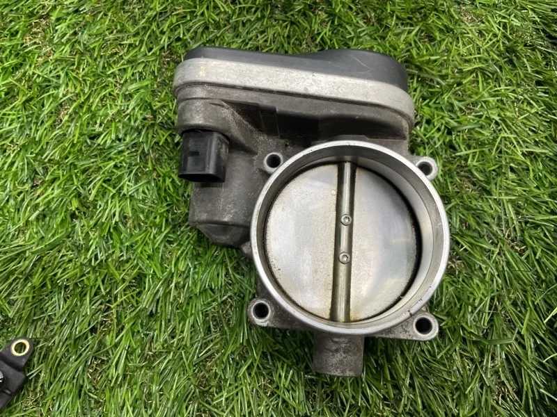 Дроссельная заслонка BMW X5 2008 e70
