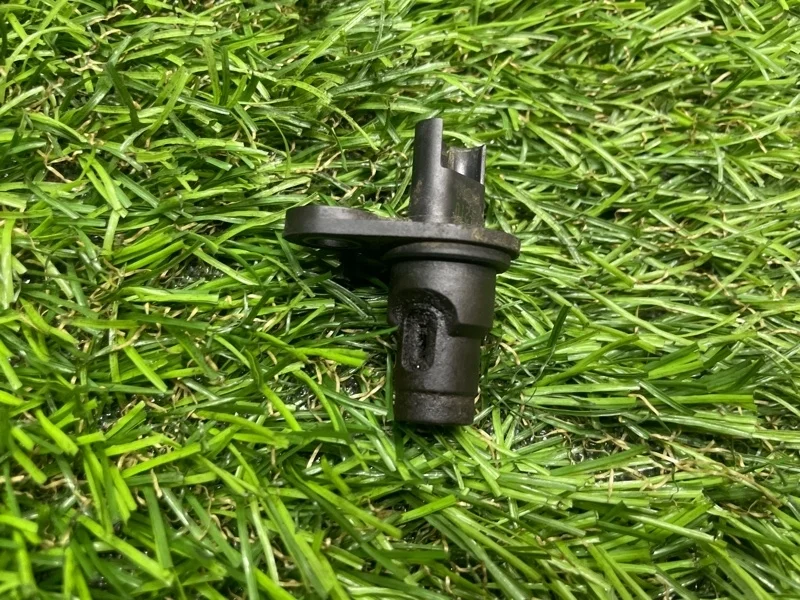 Датчик положения распредвала BMW X3 2008 E83