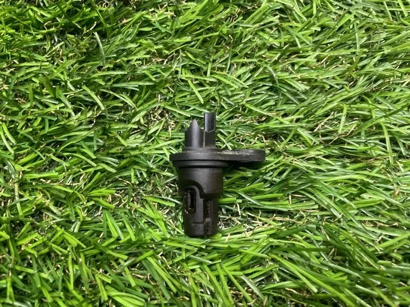 Датчик положения коленвала BMW X3 2008 E83