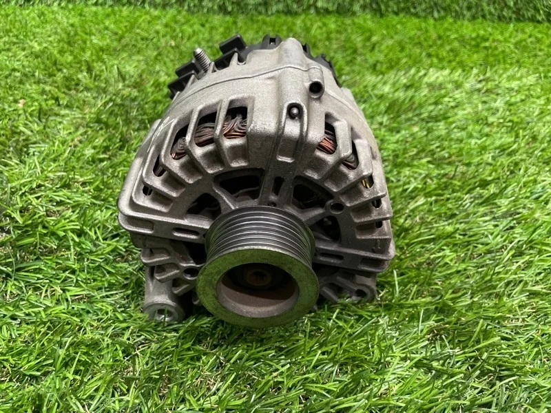 Генератор BMW X5 2012 e70