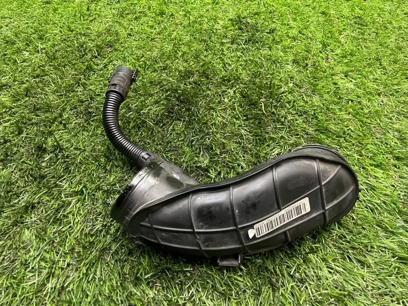 Патрубок дроссельной заслонки BMW X5 2012 e70