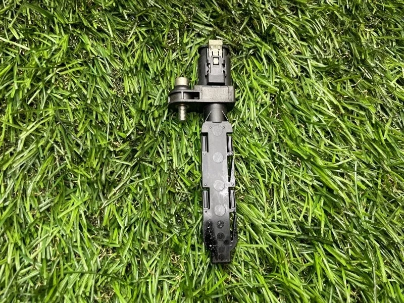 Датчик положения коленвала BMW X5 2012 e70