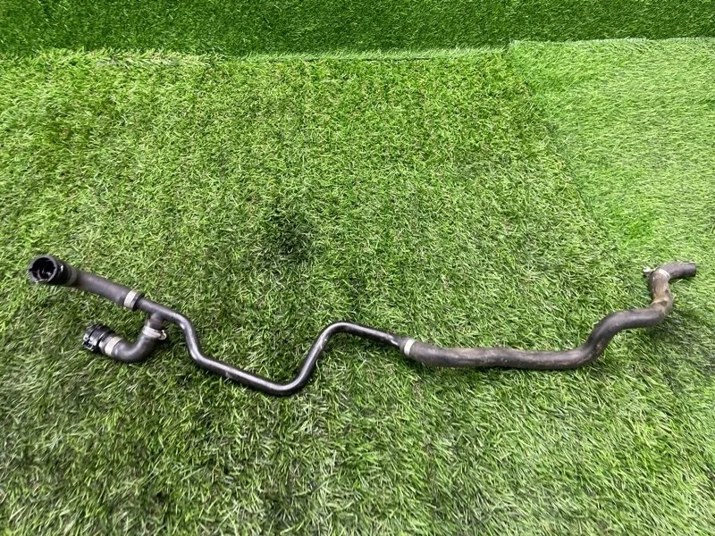 Патрубок системы охлаждения BMW X5 2006 E53