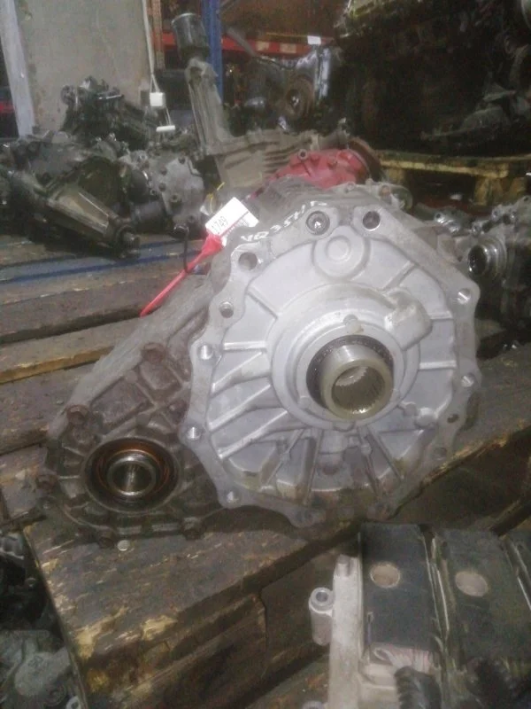 Раздаточная коробка Infiniti 33100-CG000 .5И FX