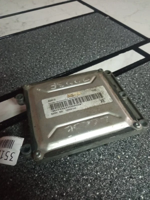 Блок управления двигателем Opel Vectra