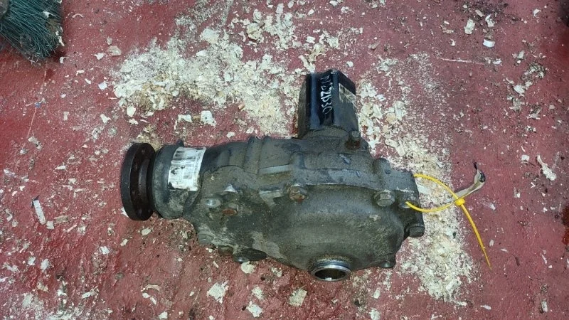 Редуктор моста BMW 3.0 И