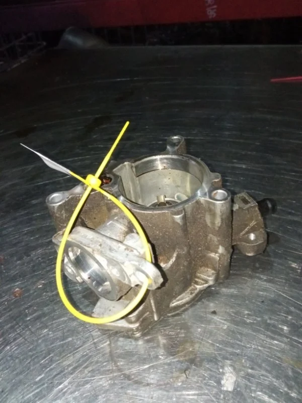Насос вакуумный Audi A4