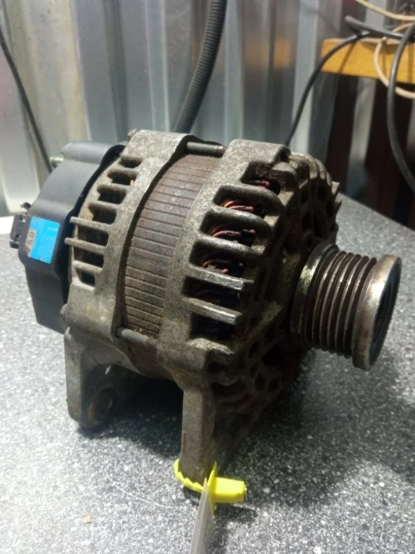 Генератор Nissan X-Trail