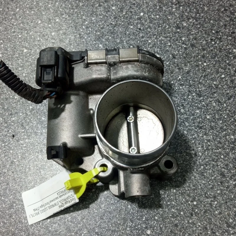 Дроссельная заслонка Ford Kuga