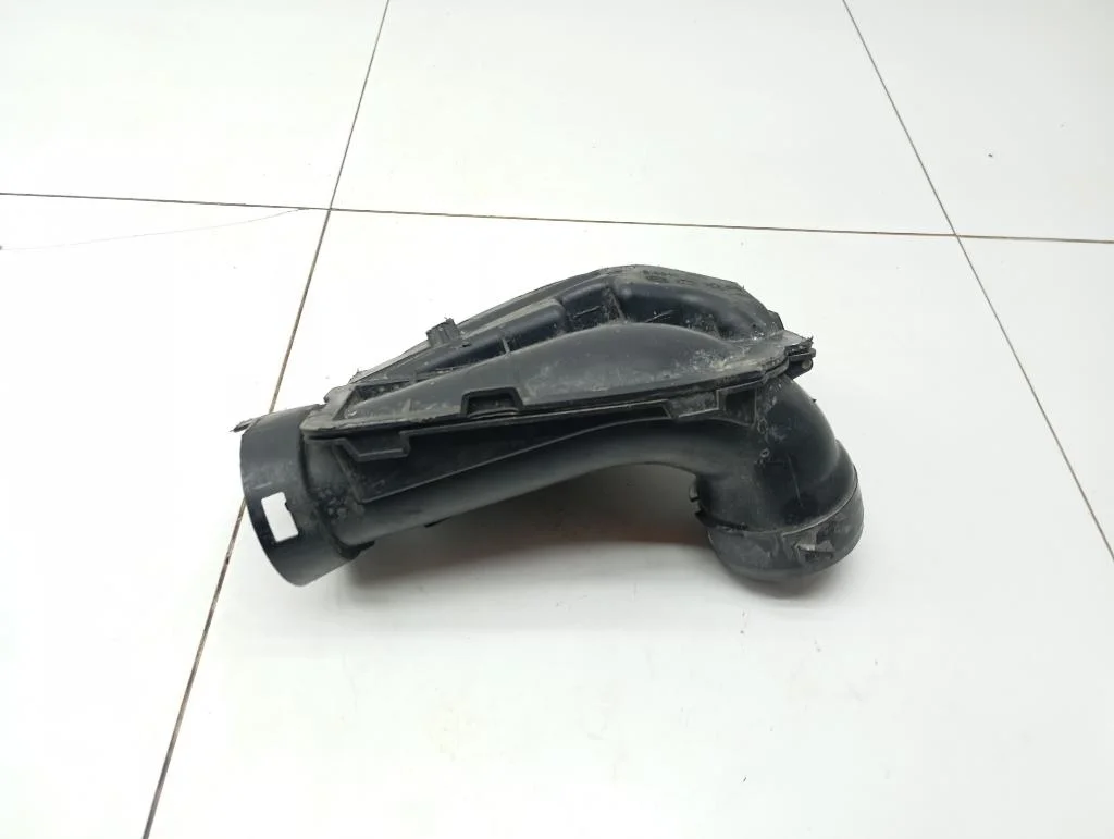 Резонатор воздушного фильтра Peugeot 308 T7