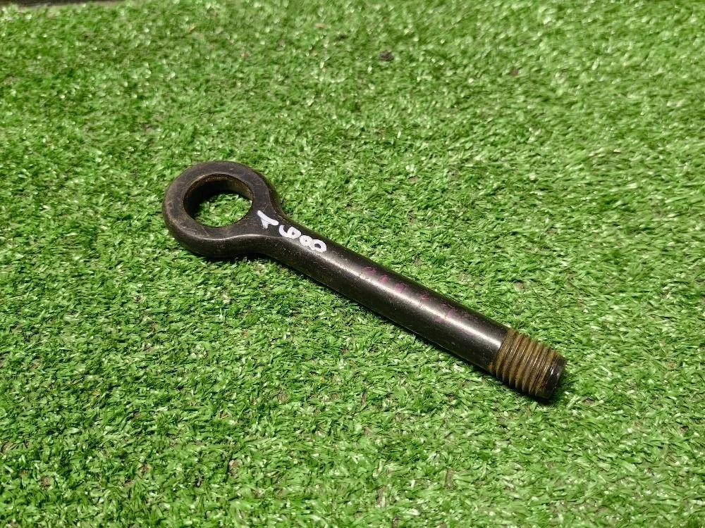 Буксировочный крюк Hyundai Solaris / Kia Rio