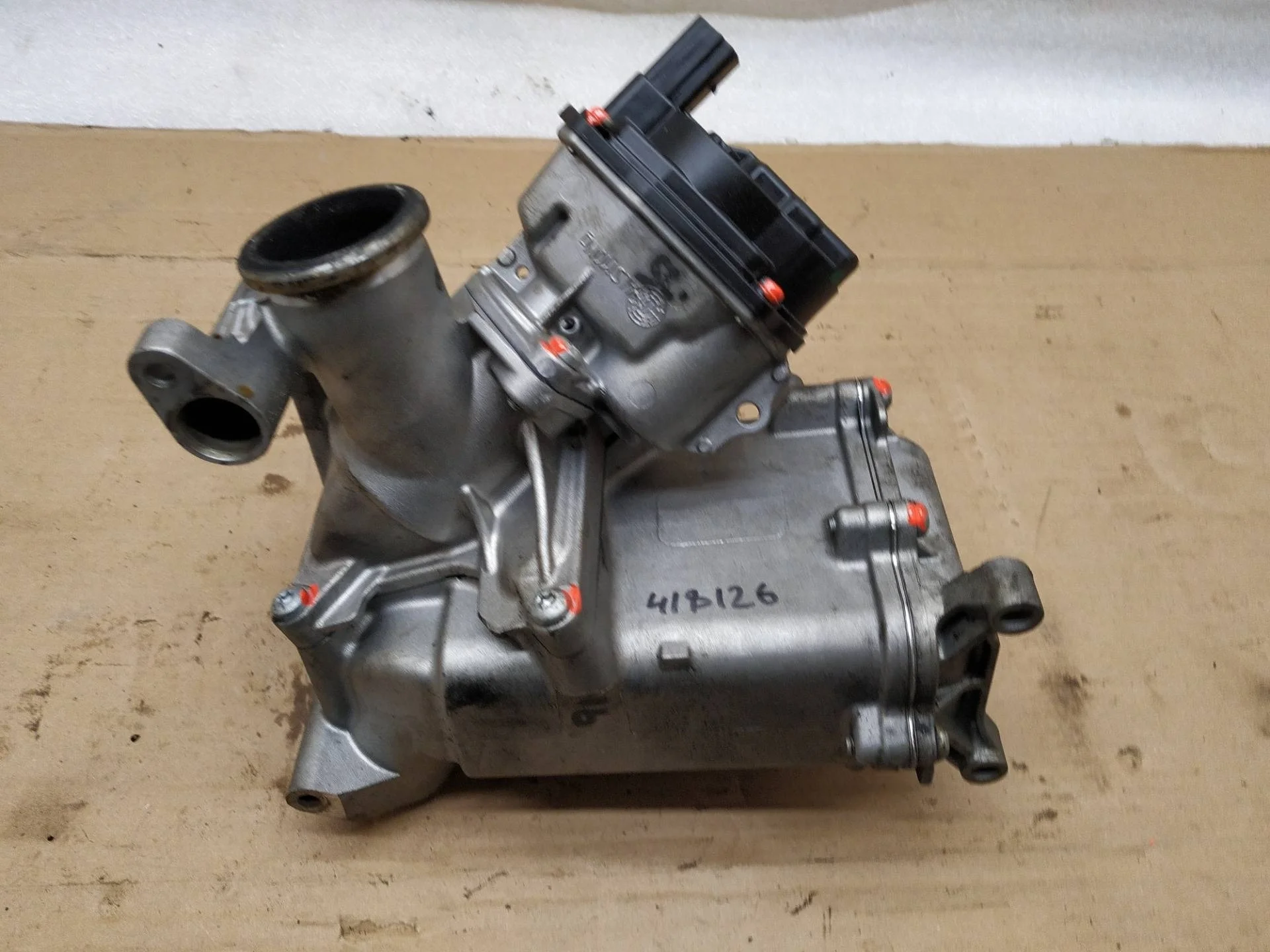 радиатор EGR Volkswagen Touareg 2 7P6