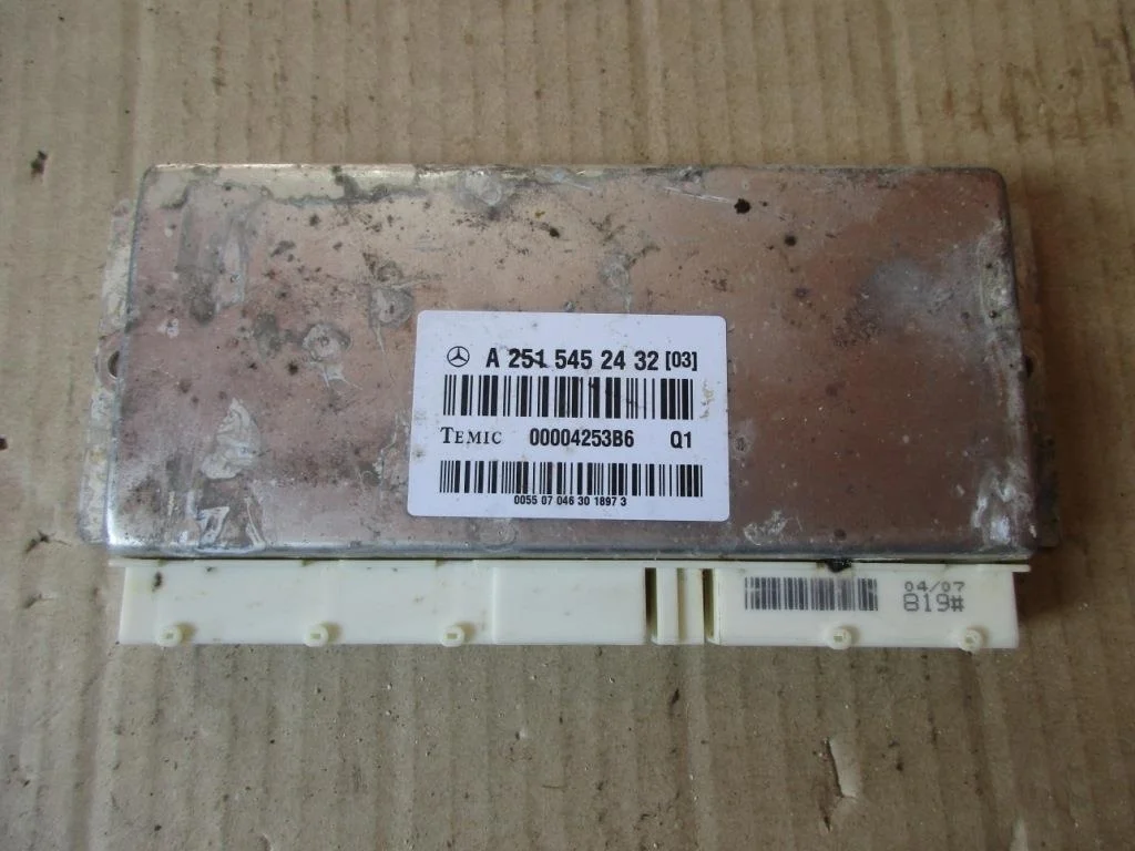 Блок пневмоподвески Mercedes-Benz