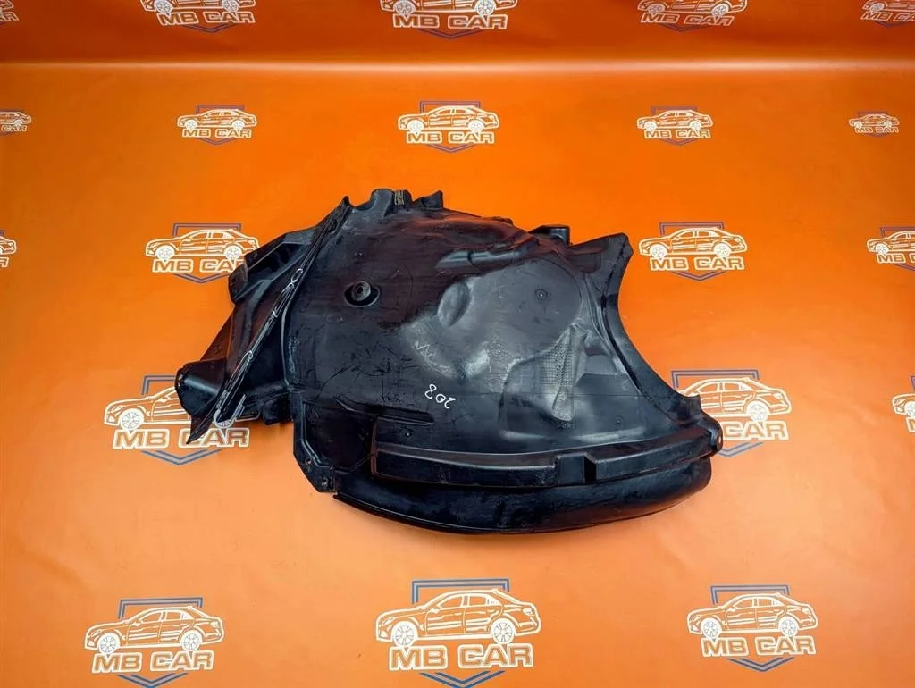 Подкрылок передний правый, задняя часть Mercedes-Benz
