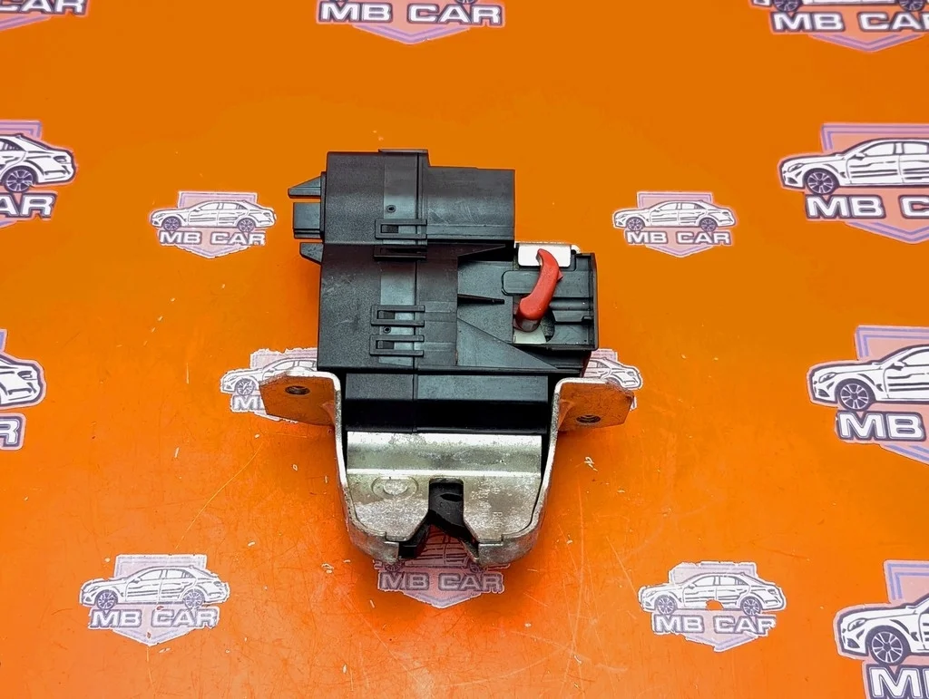 Замок багажника Mercedes-Benz
