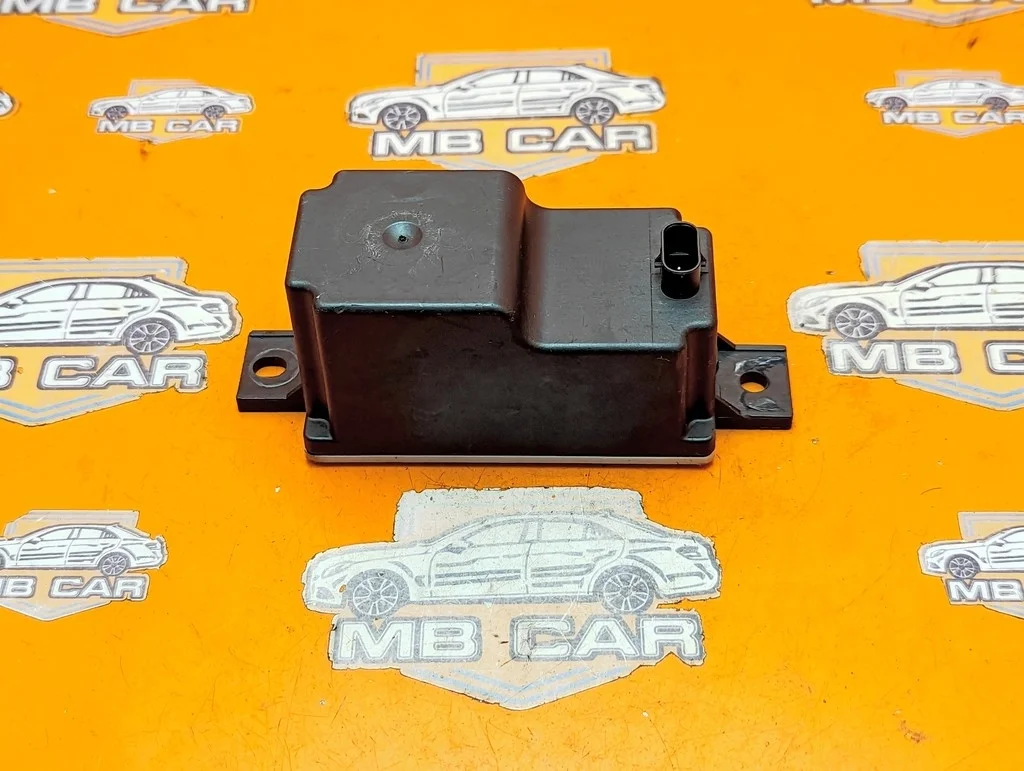 Преобразователь напряжения Mercedes-Benz