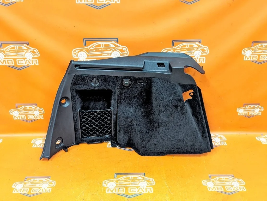 Обшивка багажника Mercedes-Benz