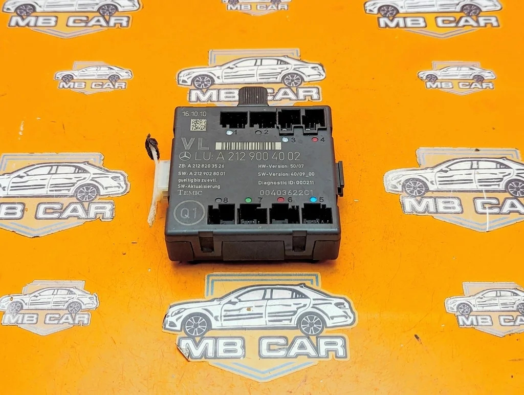 Блок двери Mercedes-Benz