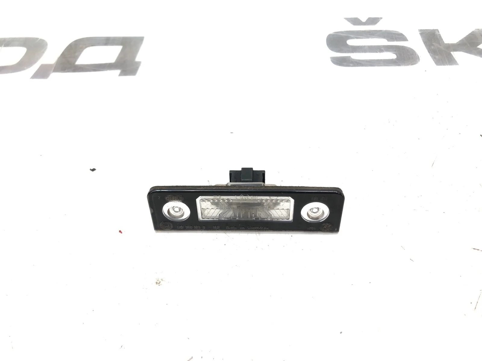 Фонарь подсветки номера Skoda Octavia Scout 2011 1Z0943021B A5 (1Z) 2.0 CFHC