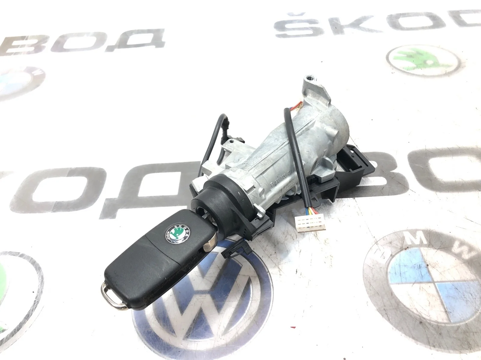 Замок зажигания Skoda Octavia 2011 1K0905851B A5 (1Z) 1.8 CDAB