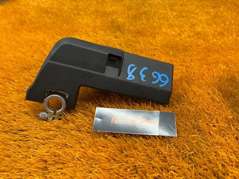 Клемма аккумулятора плюс Audi Q5 2014 8J0915459 8R CNC