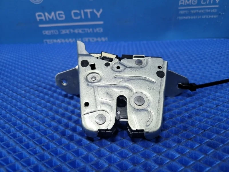 Замок багажника Mercedes-Benz C-class W204 М274910