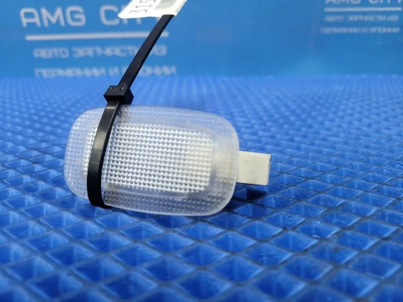 Плафон освещения Mercedes-Benz S-class W221