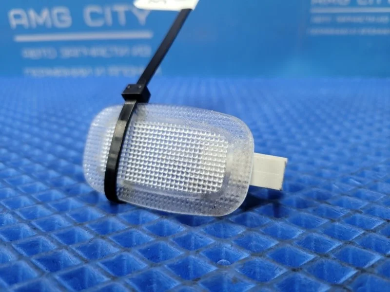 Плафон освещения Mercedes-Benz S-class W221