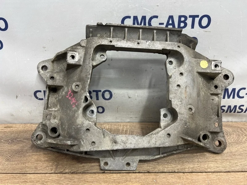 Кронштейн АКПП Audi A7 2011 4G0399261G 4G 3.0 CGW