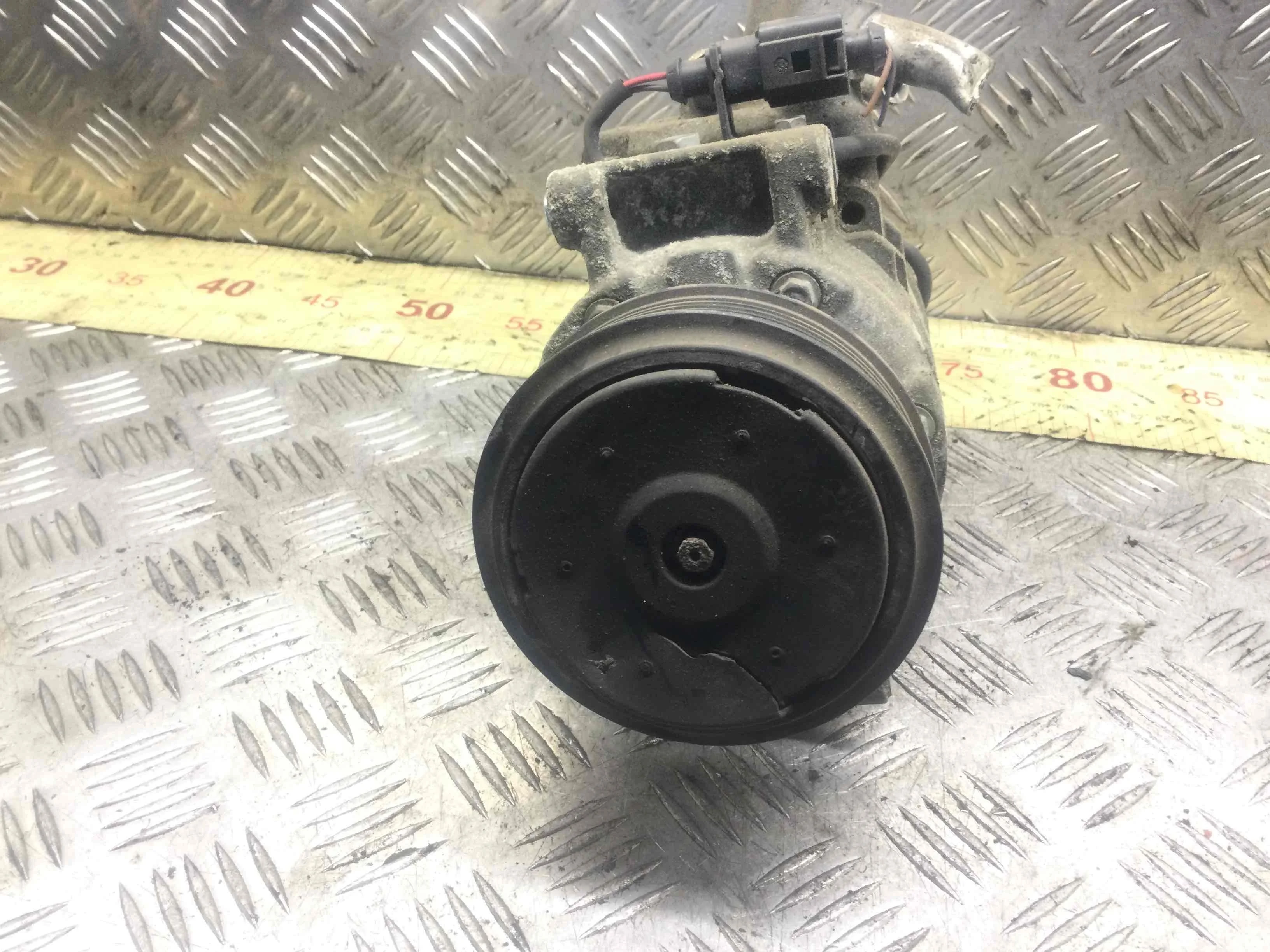 Компрессор кондиционера Audi A6 C6/4F (2004-2008) дизель 3.0 TDI Автомат Универсал