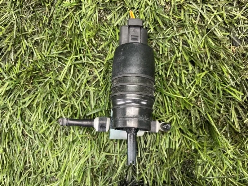 Насос омывателя BMW X5 F15