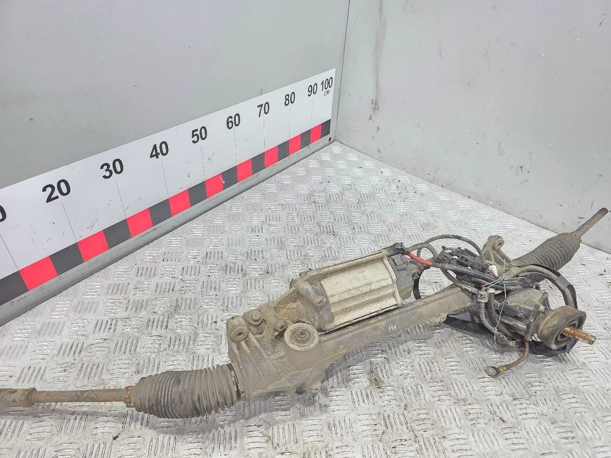 Рулевая рейка Б/У Volkswagen Golf   2011