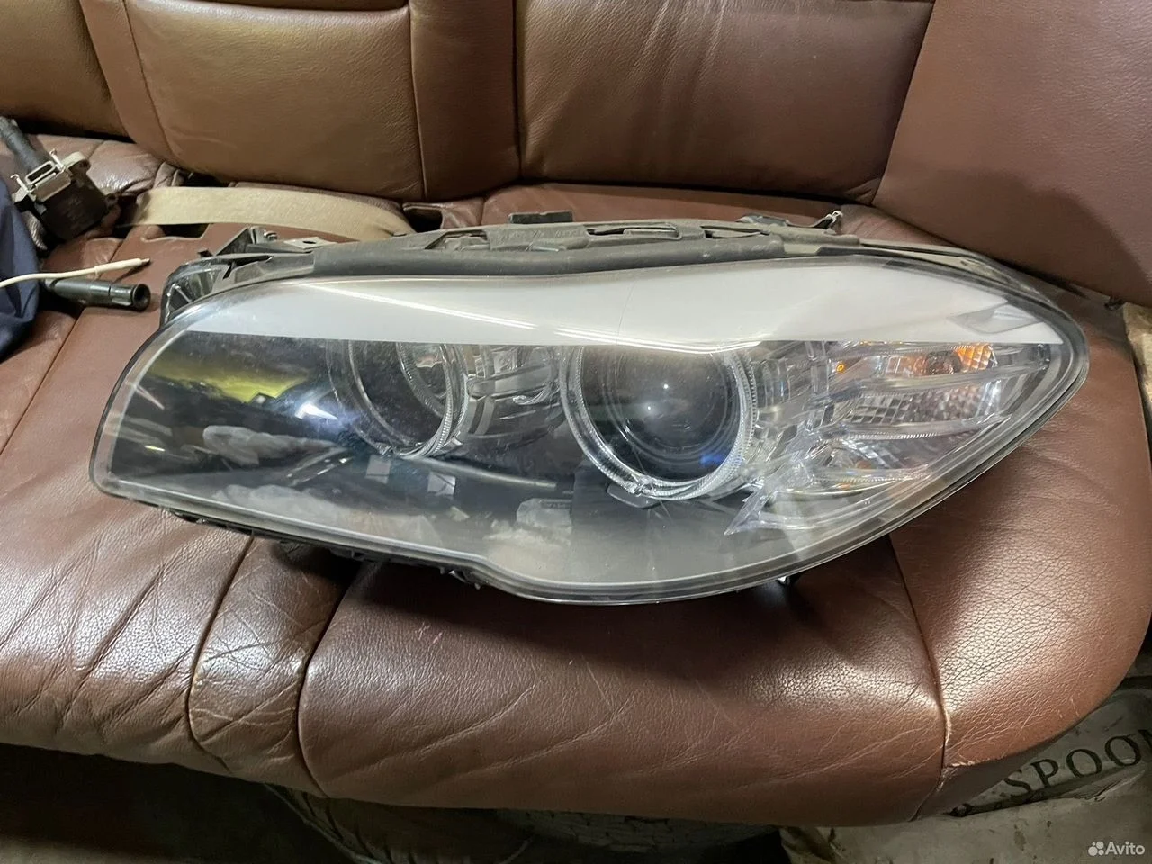 Фара левая для бмв ф10 ф11 галогеновая 63117203239