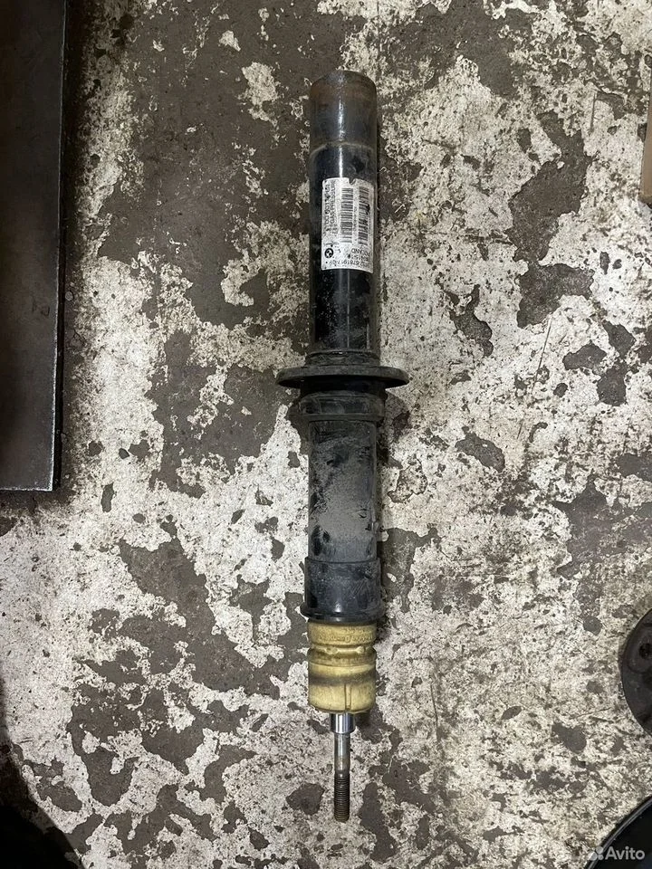 Амортизатор передний бмв е70 31326781917