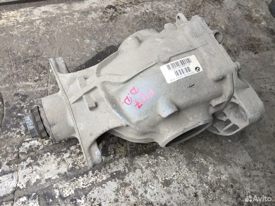 Редуктор задний бмв ф10 ф07 ф01 33107577101 3.08