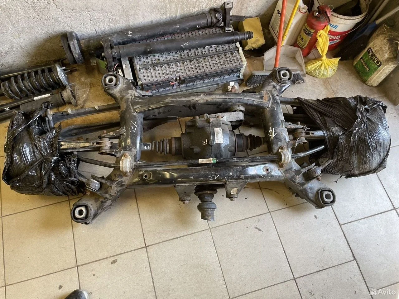 Подрамник задний бмв ф25 ф26 33316857983