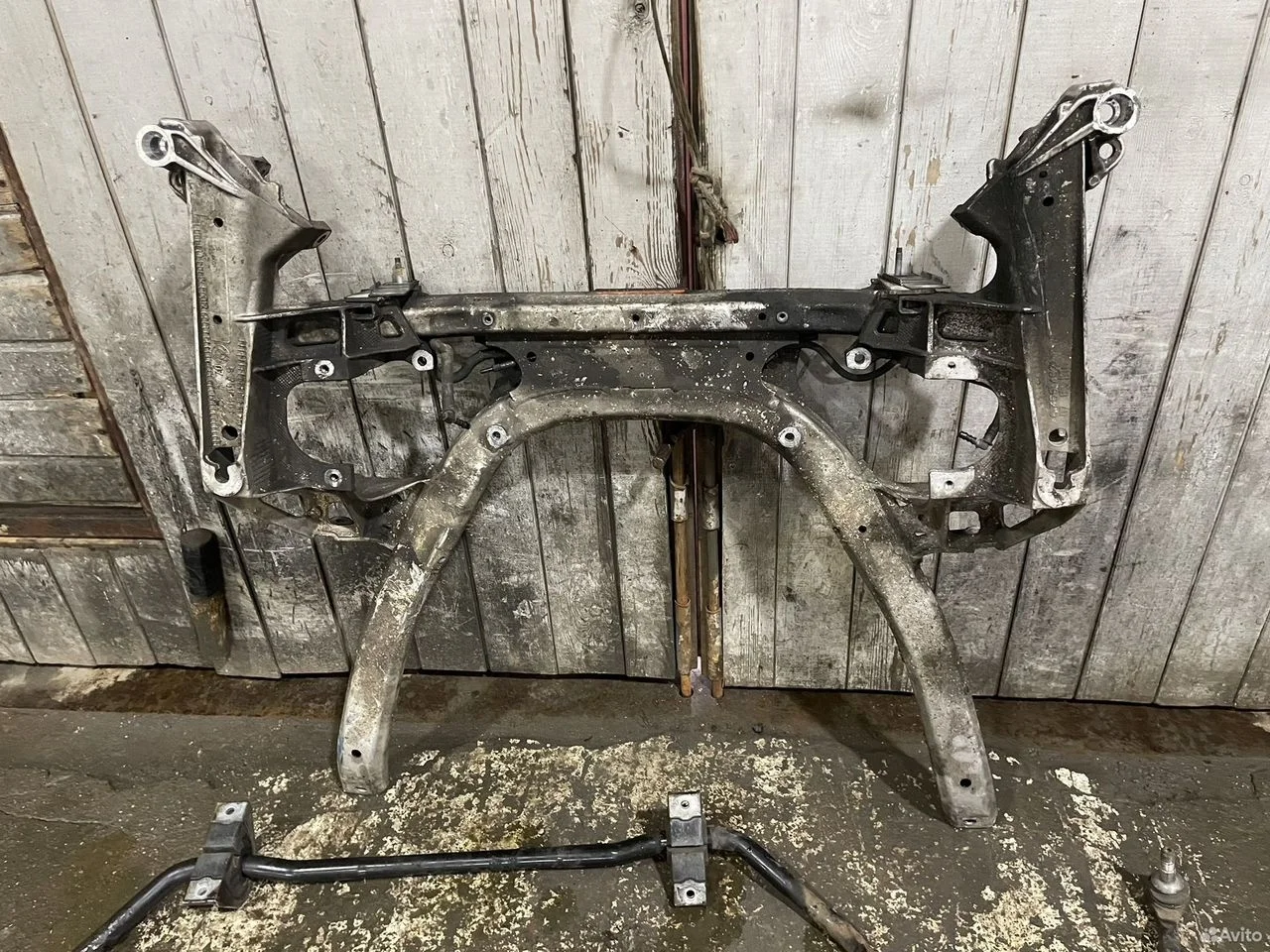 Подрамник передний бмв е60 е63 31116782458