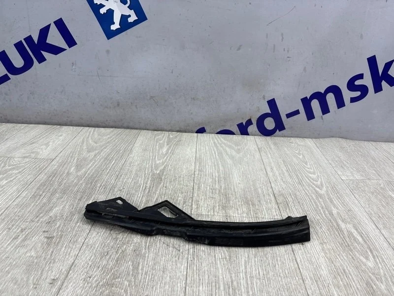 Кронштейн фары VOLVO V50 2009