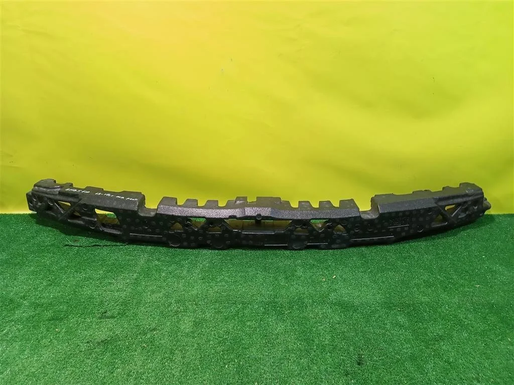 Наполнитель переднего бампера  BMW 5 F10/F11 2013 51117331748 21688