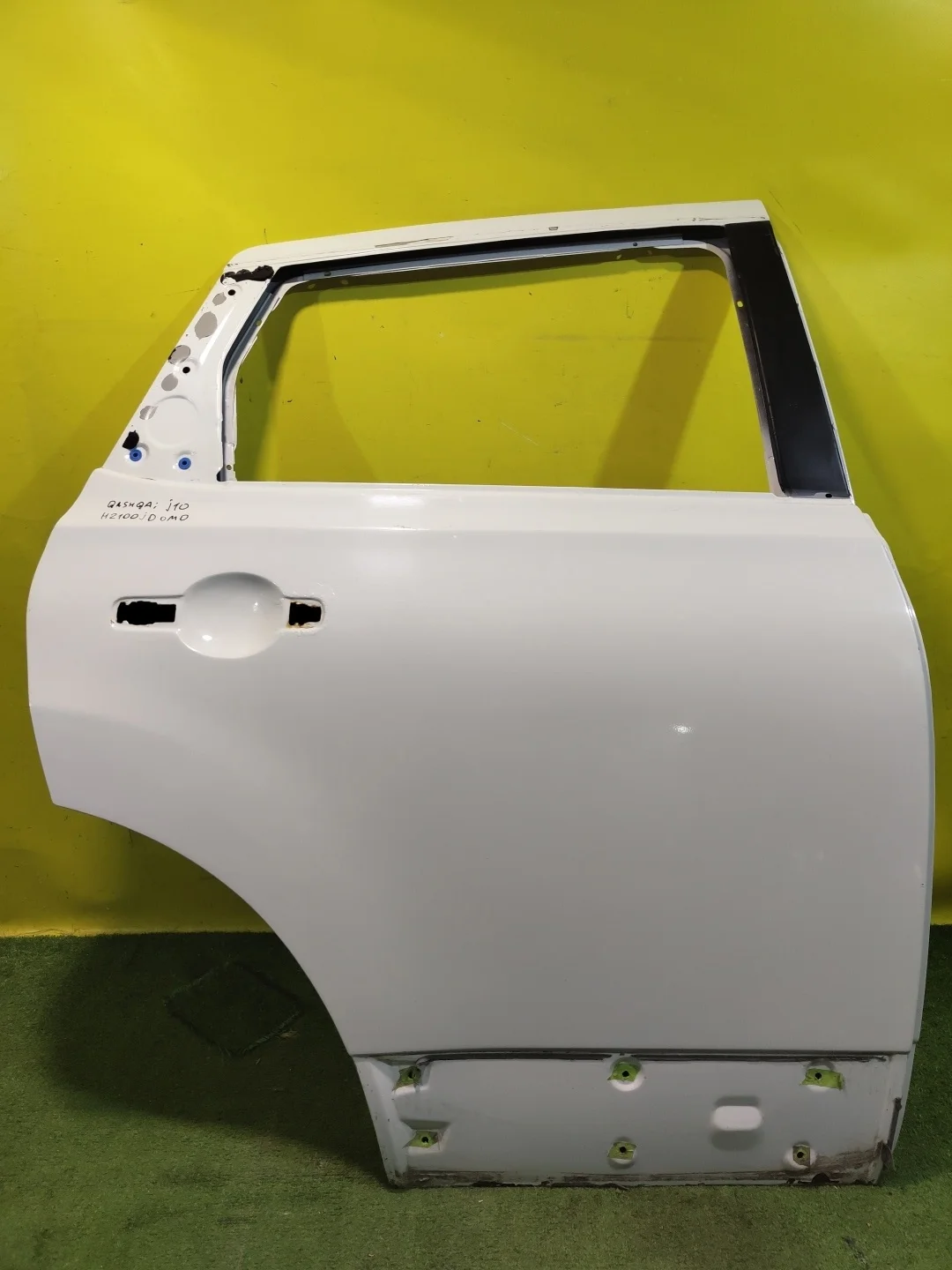 Дверь задняя правая  Nissan Qashqai (J10) 2006 H2100JD0M0 27774