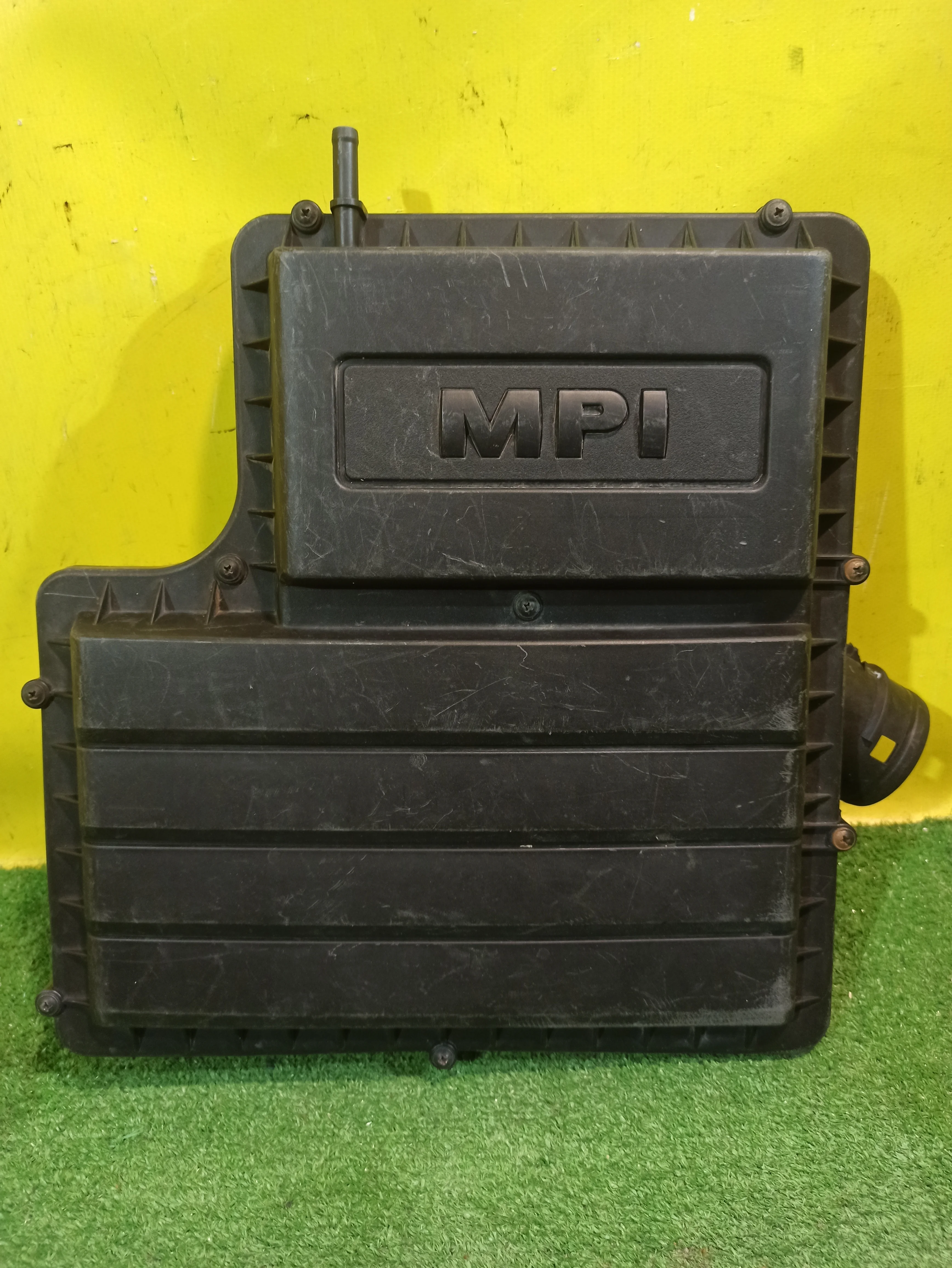 Корпус воздушного фильтра  Skoda  Rapid 2013 04E129607AS 29482